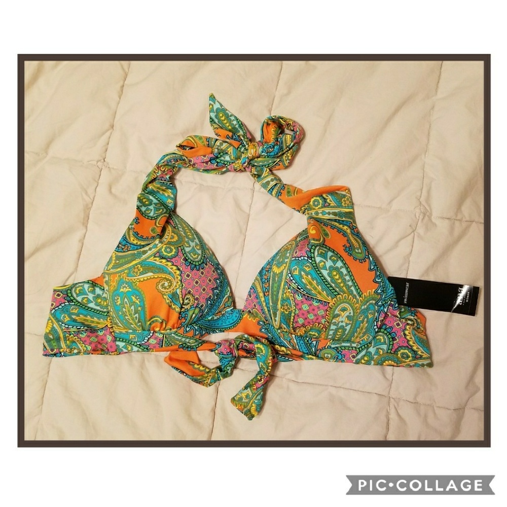 NWT a.n.a Beautiful Bikini Top Sz 6